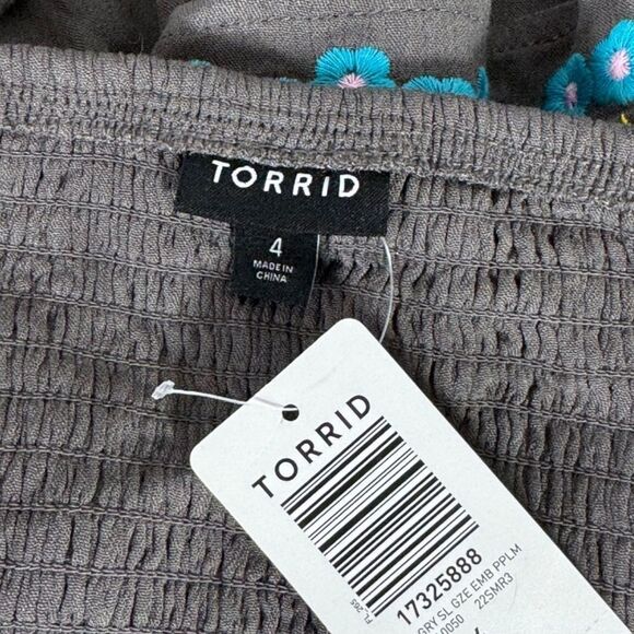 Torrid NWT Dark Grey Gauze Embroidered Peplum Top Sz 4X/26 - Picture 7 of 7